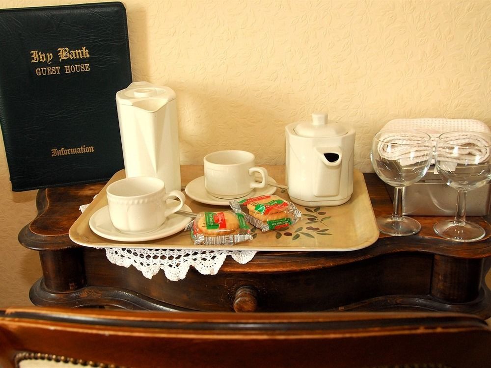 Ivy Bank Guest House Тенбі Екстер'єр фото